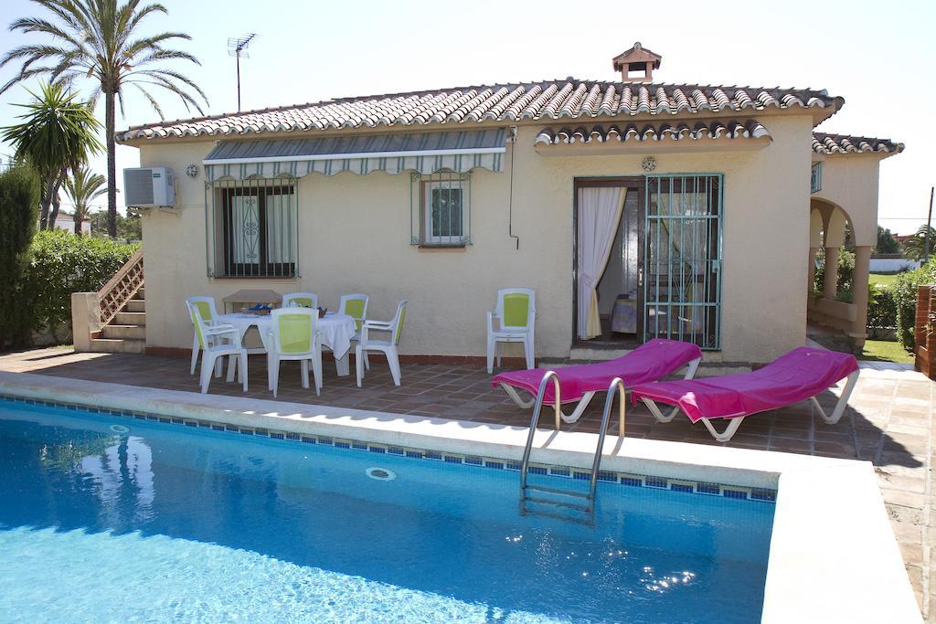 Marbella Villas Стая снимка